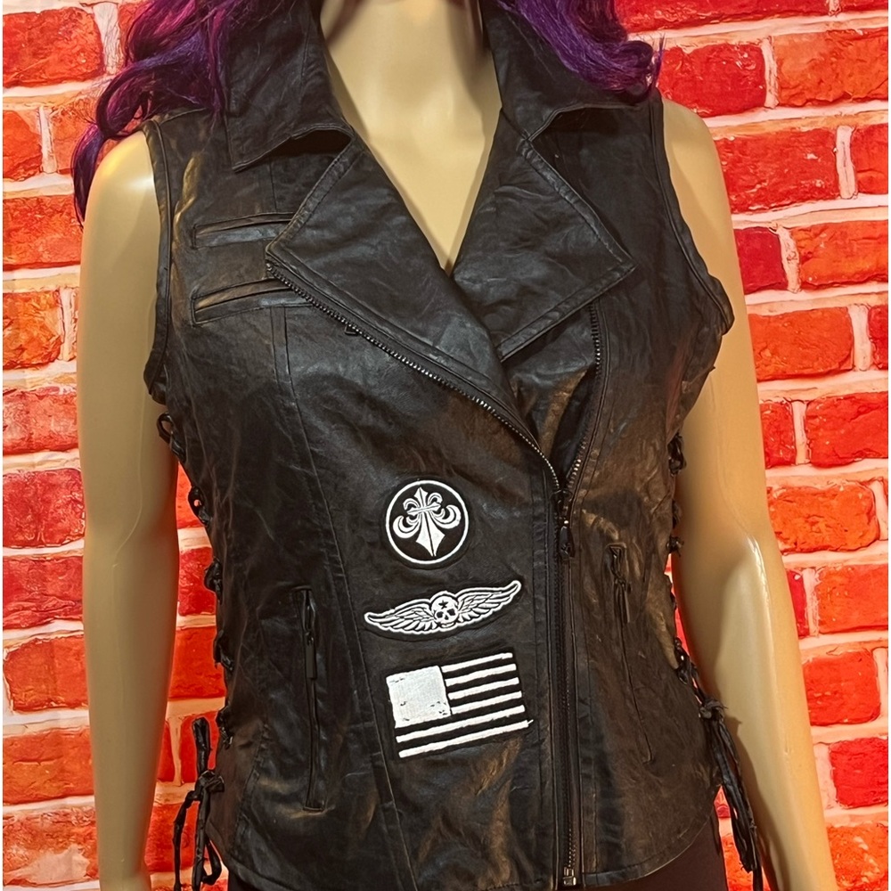 Affliction Women’s black leather vest. - Picture 5 of 15